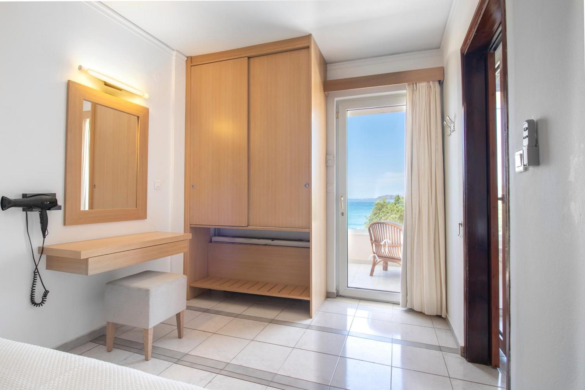 Pal Beach Palaiochora Zewnętrze zdjęcie